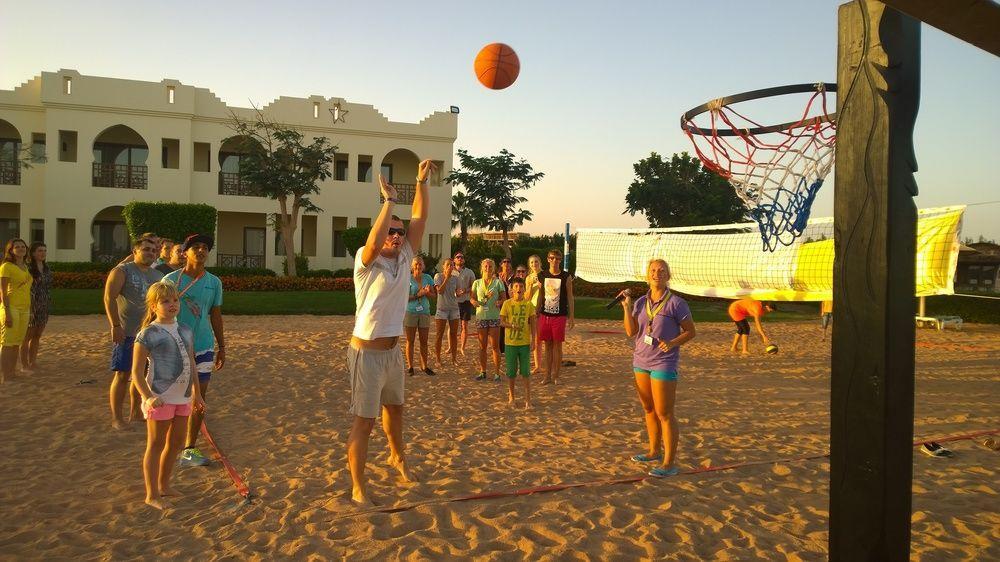 Charmillion Gardens Aquapark Hotel Шарм ел-Шейх Екстериор снимка Beach basketball