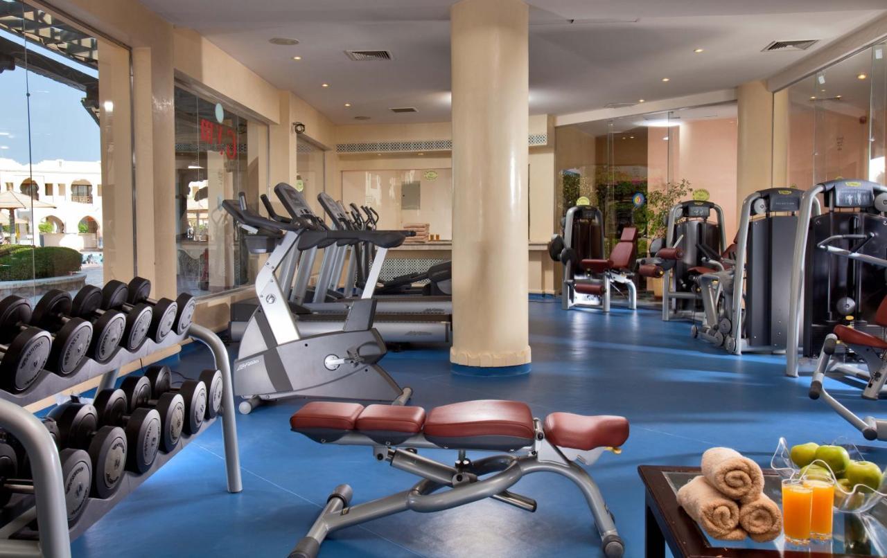 Charmillion Gardens Aquapark Hotel Шарм ел-Шейх Екстериор снимка The gym at the hotel